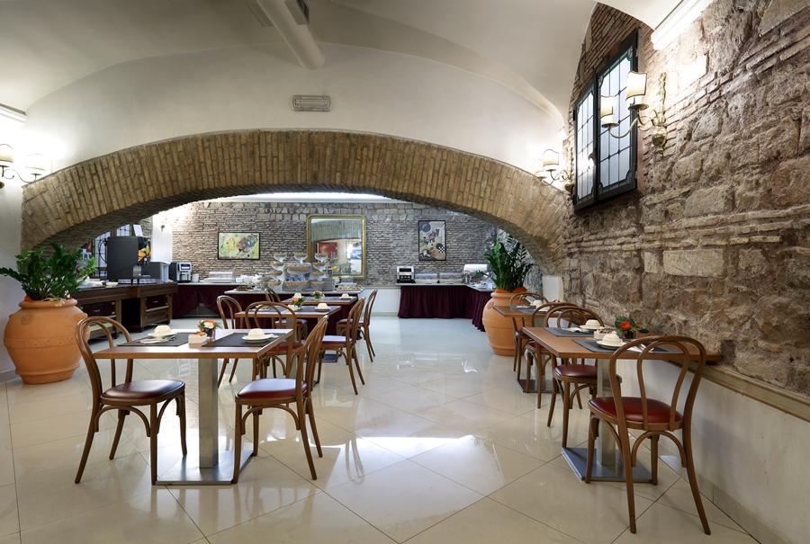 Della Torre Argentina Hotell 3*