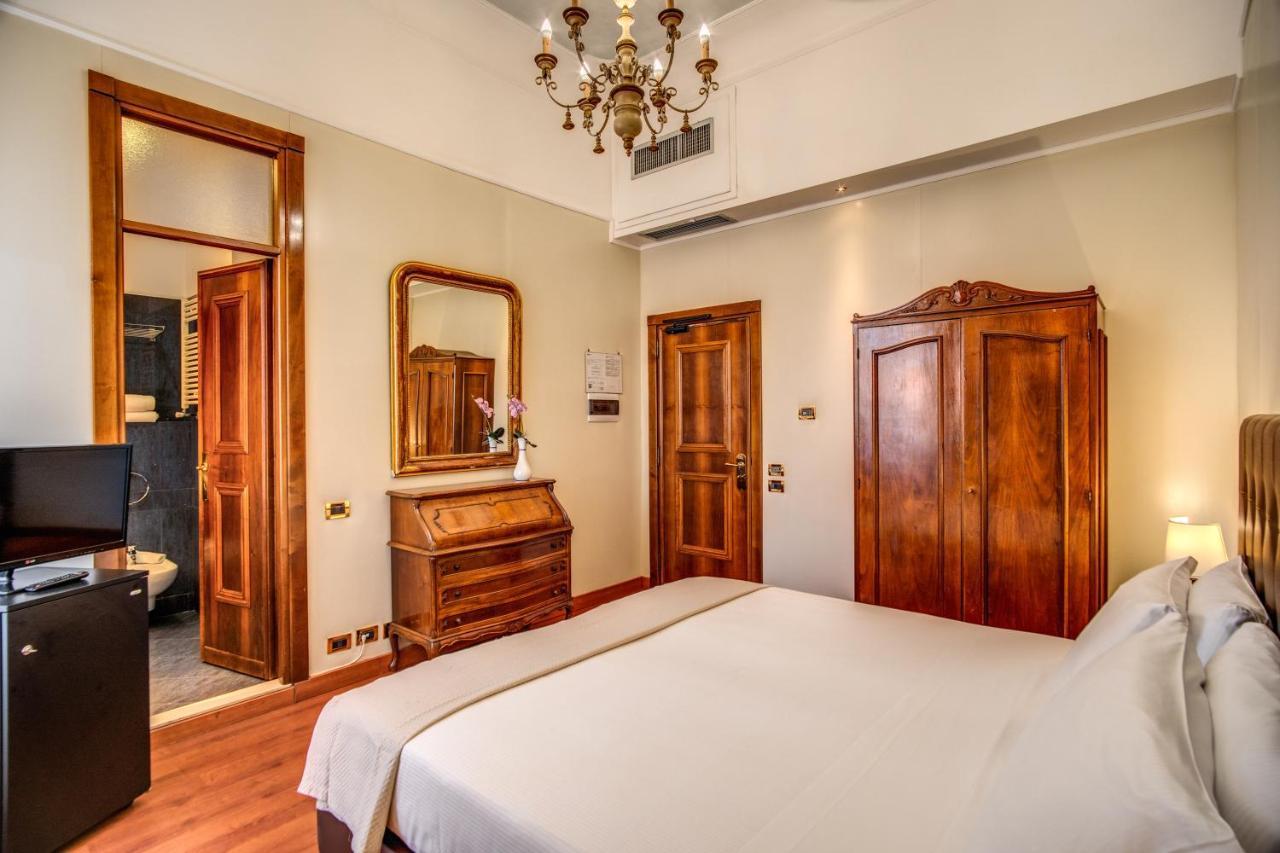 Hotell Della Torre Argentina Rom