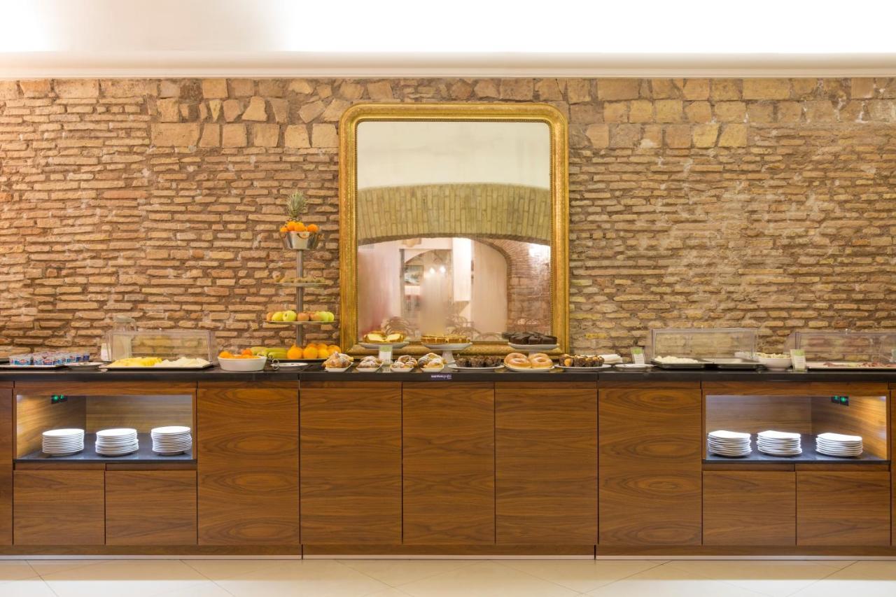 Della Torre Argentina Hotell 3*